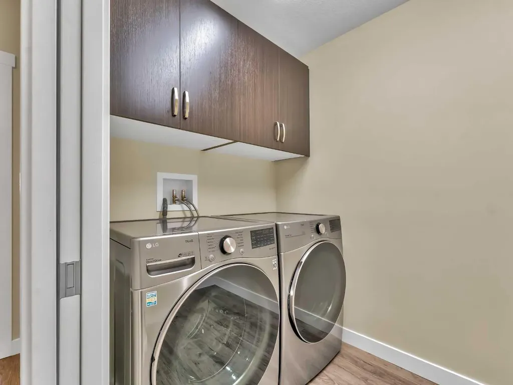 499 Meadow Lake Court E Brooks AB T1R0Y7