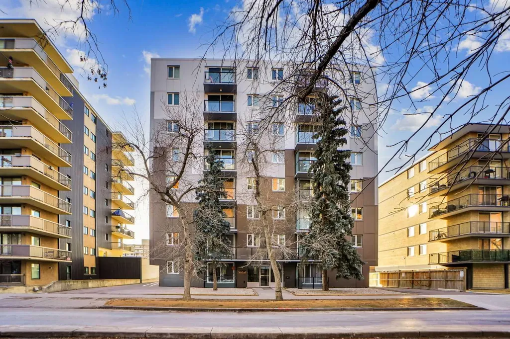 1111 15 Avenue SW Calgary AB t2r0s8