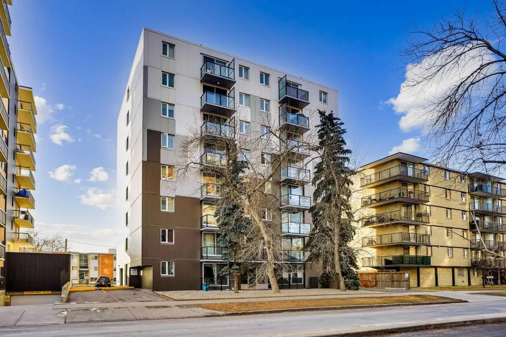 1111 15 Avenue SW Calgary AB t2r0s8