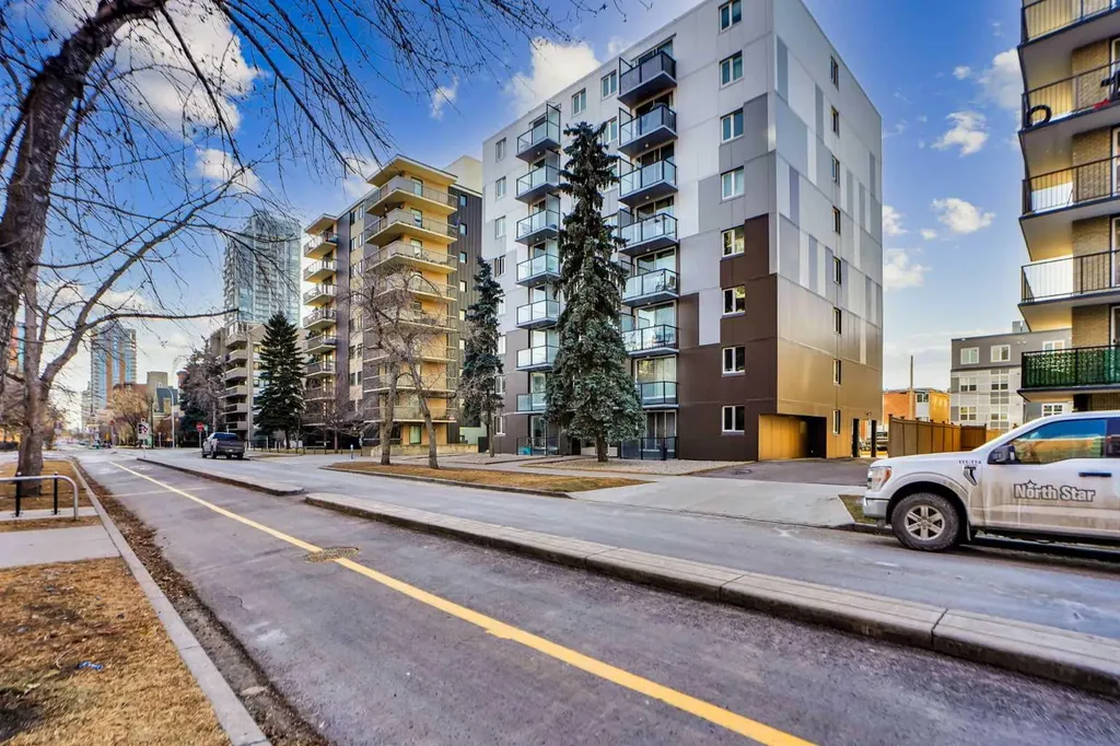 1111 15 Avenue SW Calgary AB t2r0s8