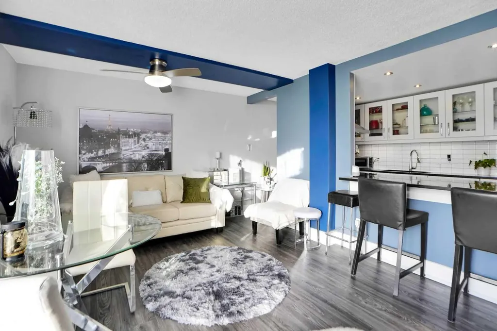 1111 15 Avenue SW Calgary AB t2r0s8