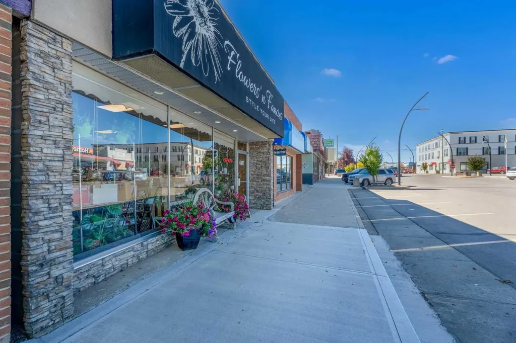 121 Centre Street Vulcan AB T0L 2B0