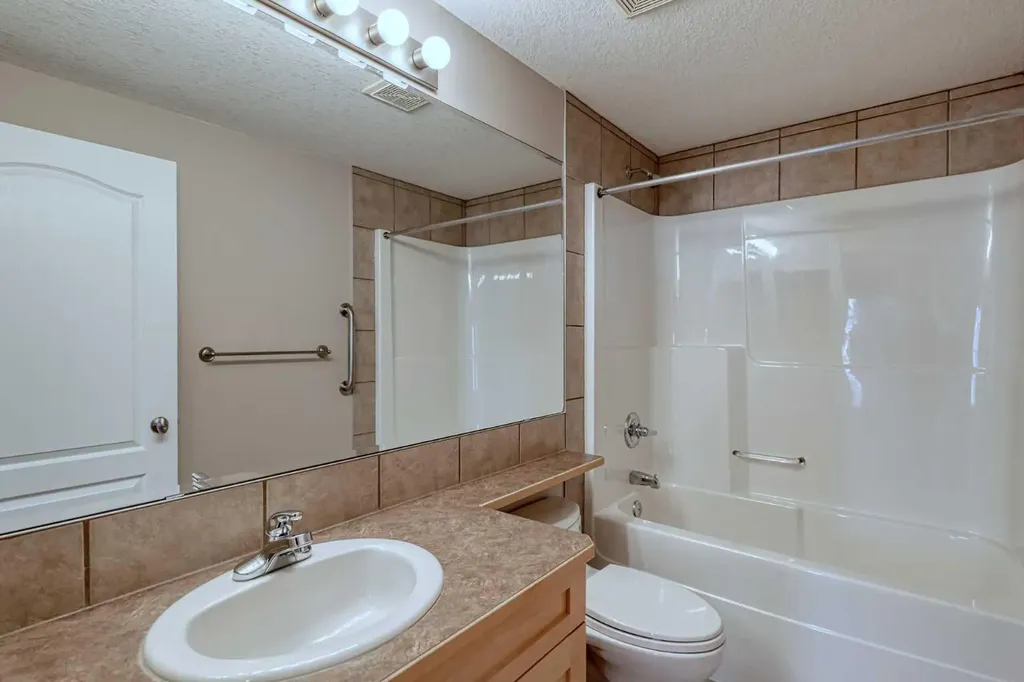 151 Country Village Road NE Calgary AB T3K 5X5