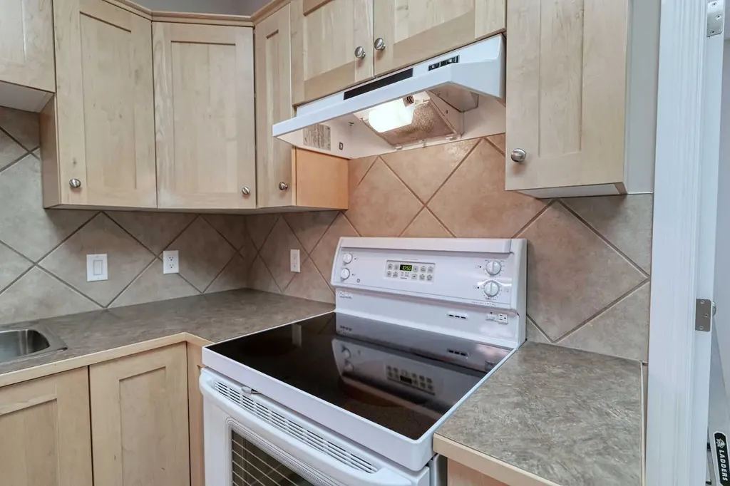 151 Country Village Road NE Calgary AB T3K 5X5