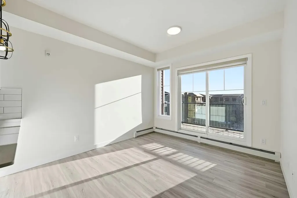 15 Skyview Point Crescent NE Calgary AB T3N 2T1