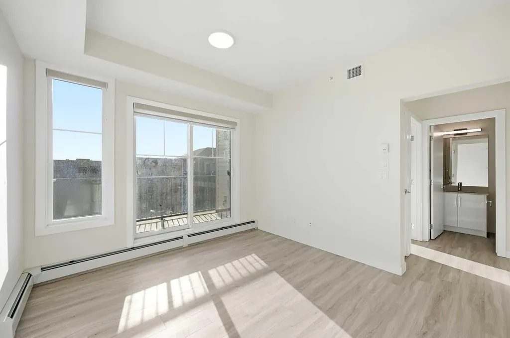 15 Skyview Point Crescent NE Calgary AB T3N 2T1