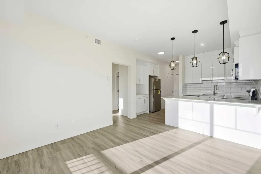 15 Skyview Point Crescent NE Calgary AB T3N 2T1