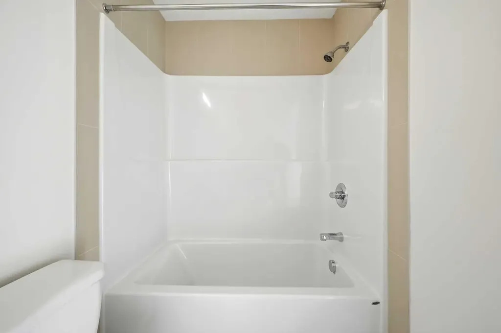 15 Skyview Point Crescent NE Calgary AB T3N 2T1