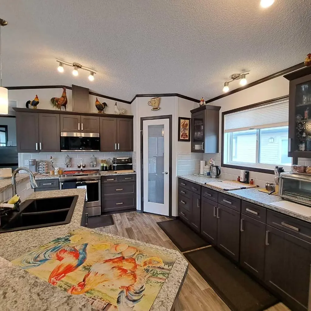 212 Engineer Avenue Coaldale AB T1M 0A9