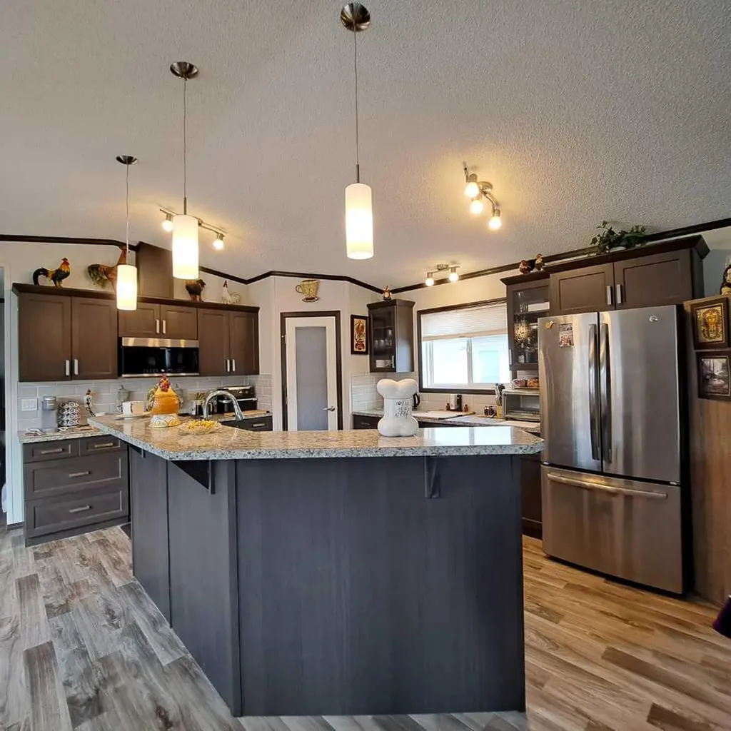212 Engineer Avenue Coaldale AB T1M 0A9