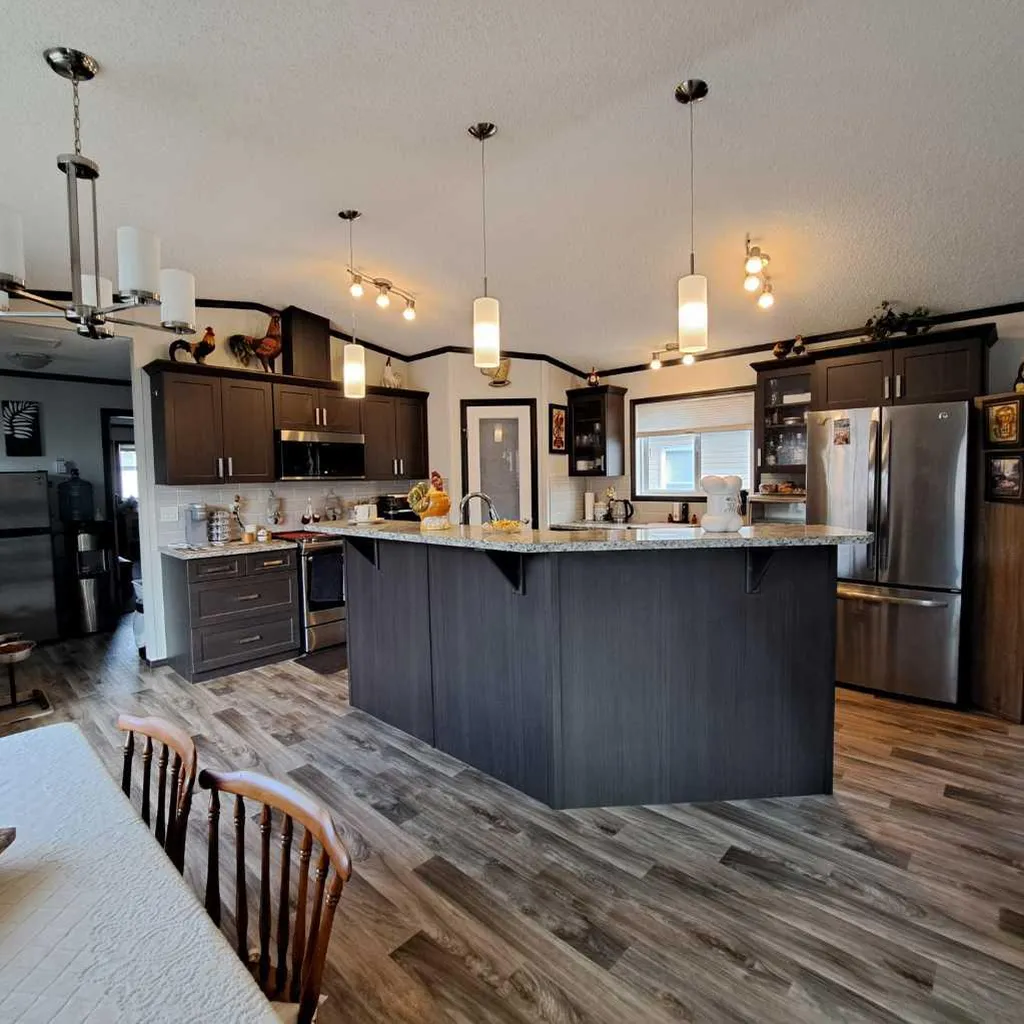 212 Engineer Avenue Coaldale AB T1M 0A9