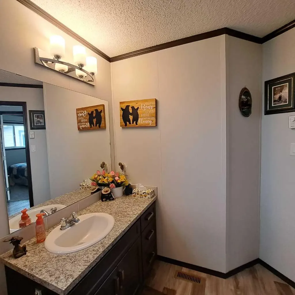 212 Engineer Avenue Coaldale AB T1M 0A9
