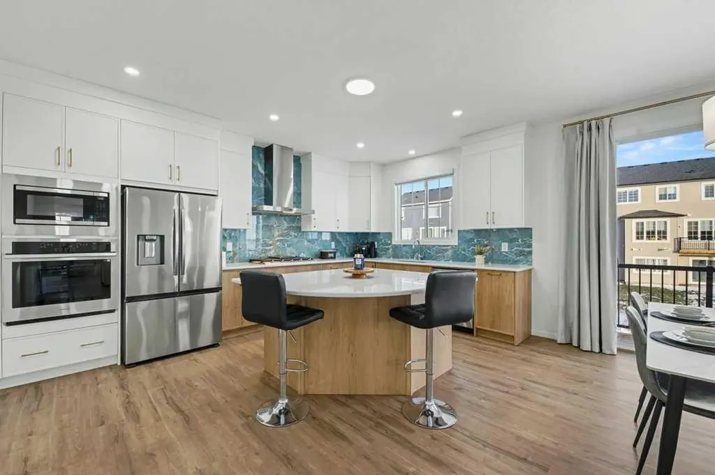 3034 Southwinds Place SW Airdrie AB T4B5T9