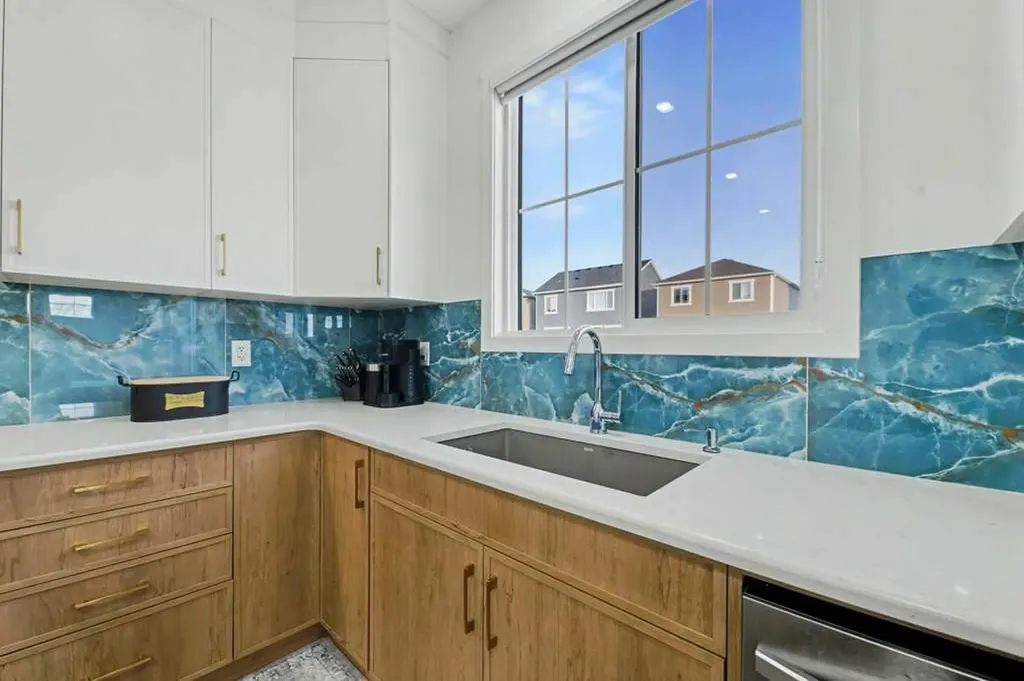 3034 Southwinds Place SW Airdrie AB T4B5T9