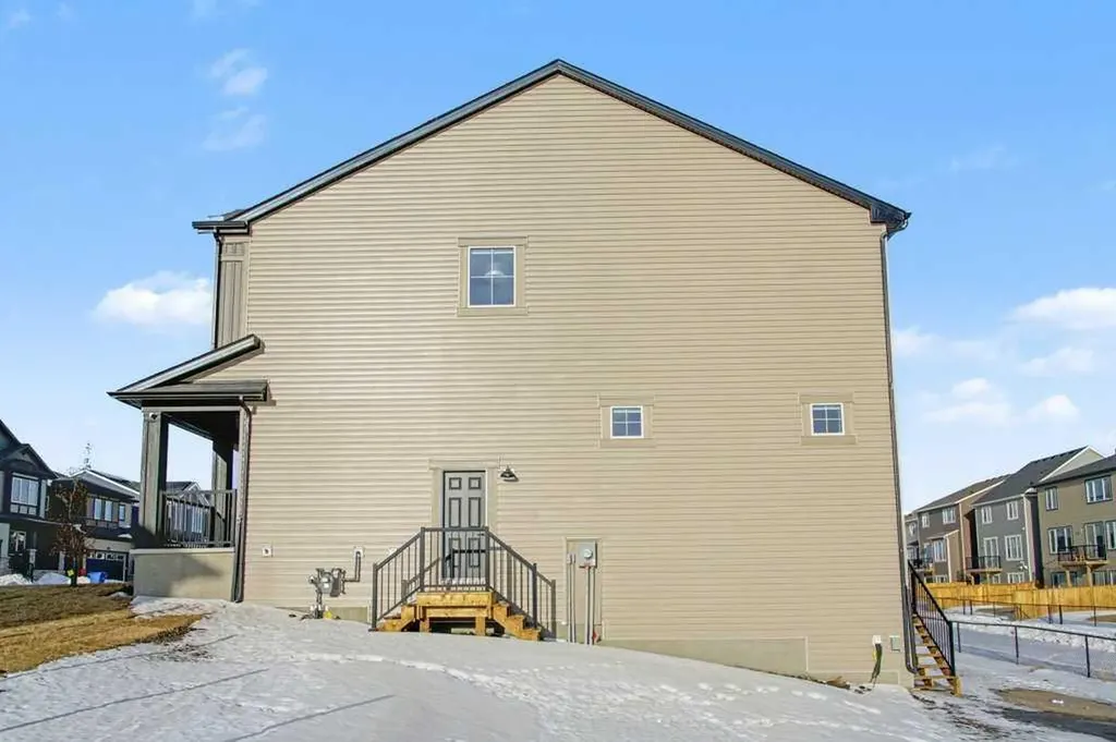 3034 Southwinds Place SW Airdrie AB T4B5T9