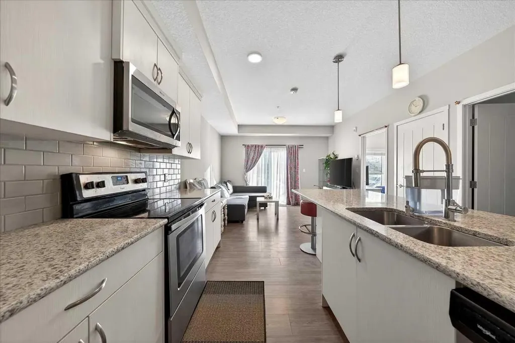 20 Seton Park SE Calgary AB T3M2V4