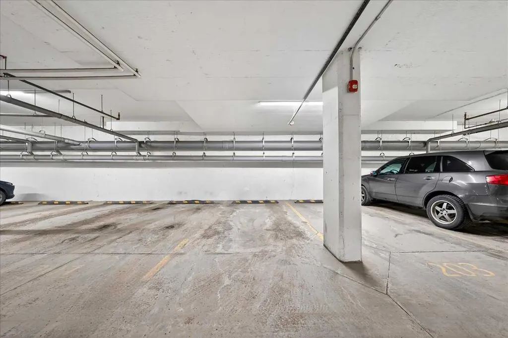 20 Seton Park SE Calgary AB T3M2V4