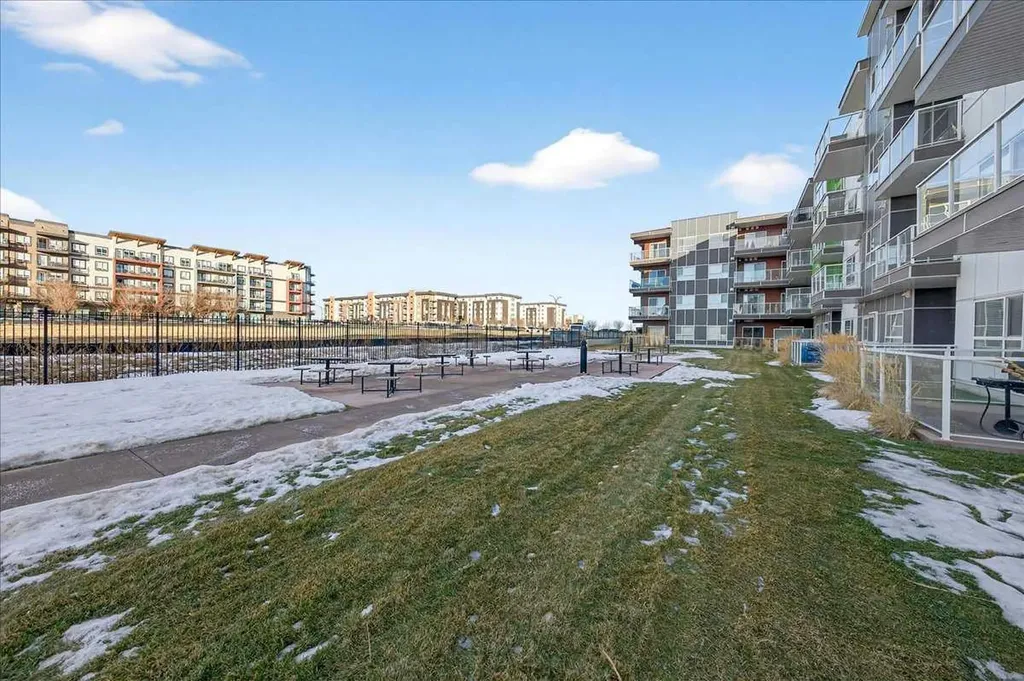 20 Seton Park SE Calgary AB T3M2V4