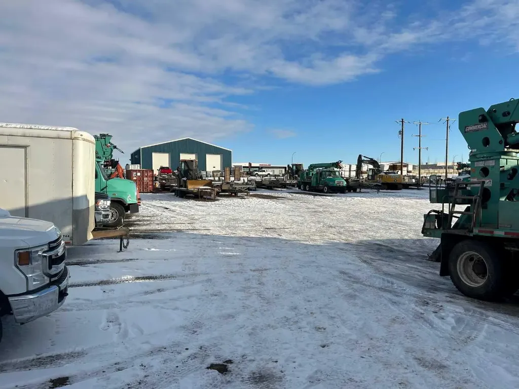 414 21 Street SE High River AB T1V 2A7