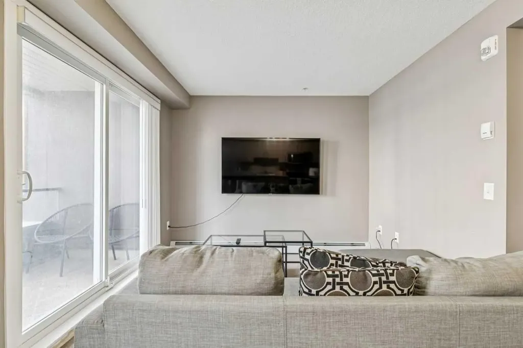 4641 128 Avenue NE Calgary AB T3N1T3