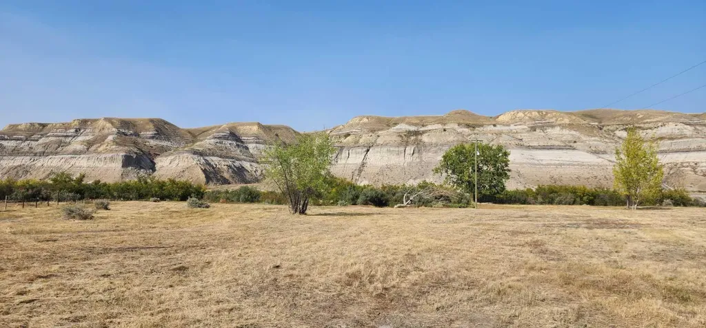 4;18;27;21;N Lot 6 & 10 Drumheller AB T0J 0Y0
