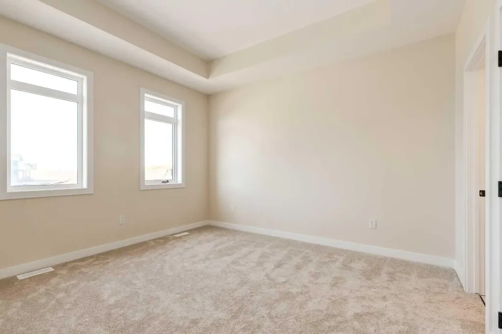 1981 Mccaskill Drive Crossfield AB T0M 0S0