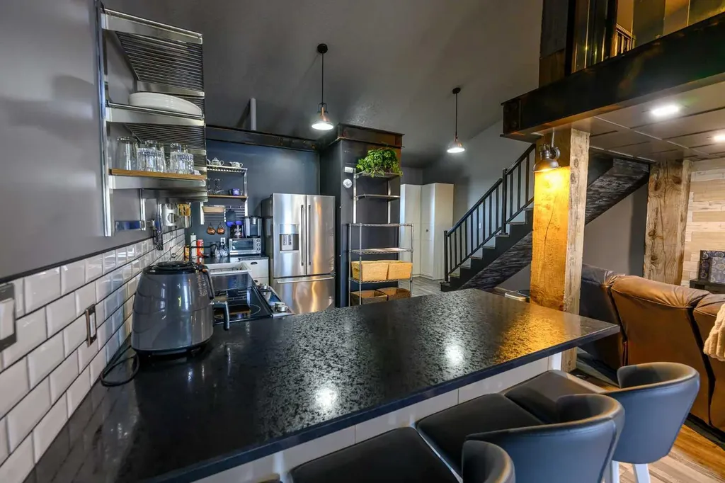 15612 102 Street Clairmont AB T8X 0K7