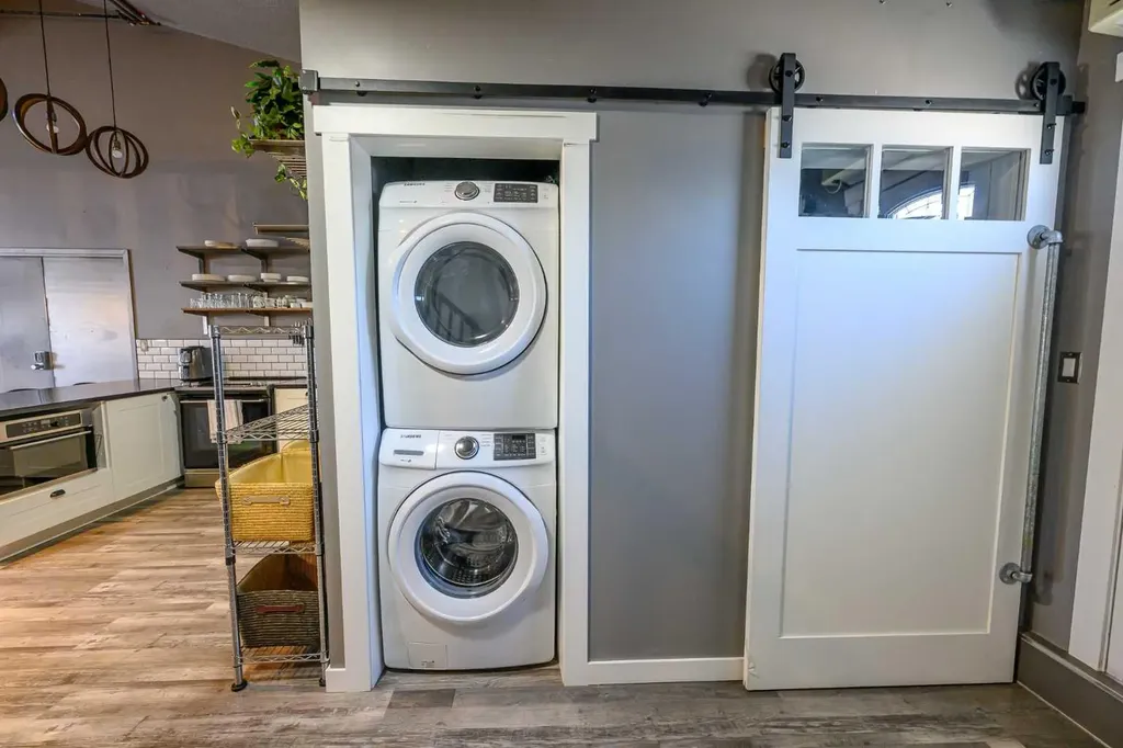 15612 102 Street Clairmont AB T8X 0K7