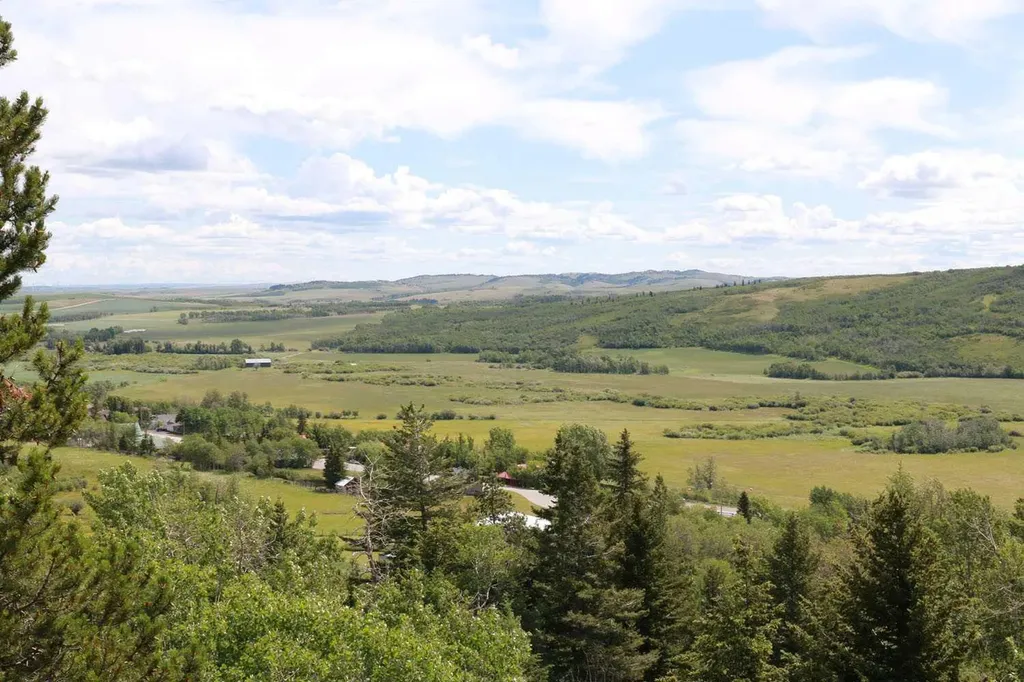 Highway 774 Rural Pincher Creek No. 9 M.d. Of AB T0K 1W0