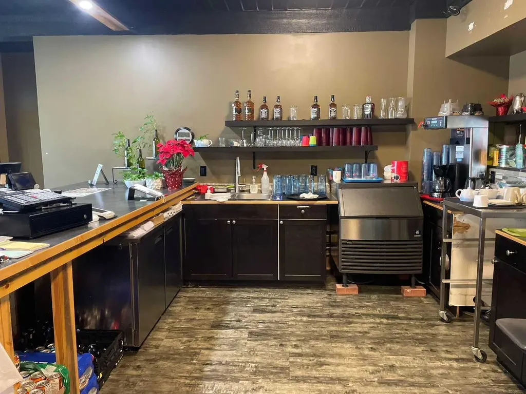 5215 47 Avenue Taber AB T1G 1R5
