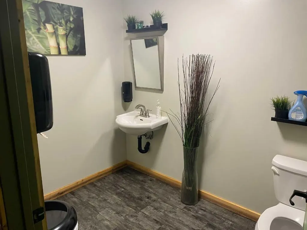 5215 47 Avenue Taber AB T1G 1R5