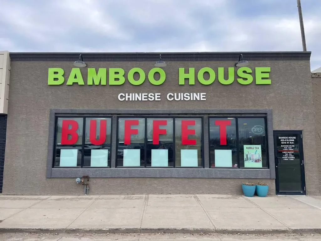 5215 47 Avenue Taber AB T1G 1R5
