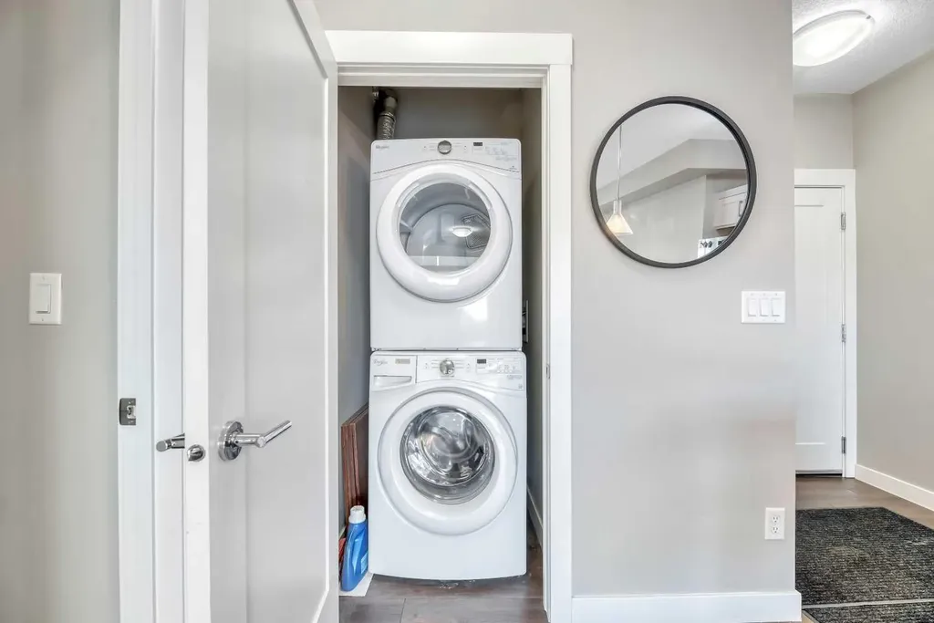 10 Walgrove Walk SE Calgary AB T2X 4E3