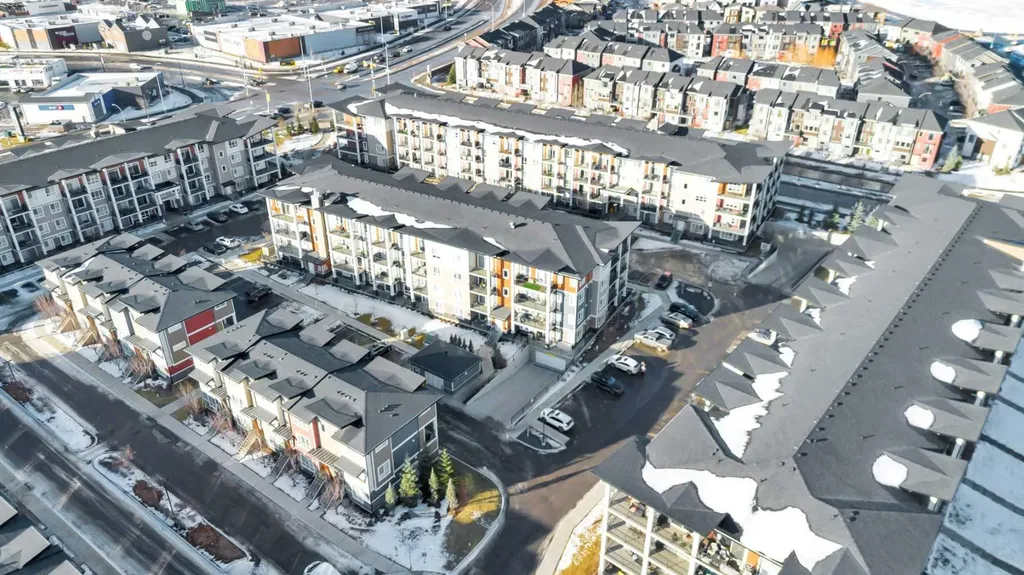 10 Walgrove Walk SE Calgary AB T2X 4E3
