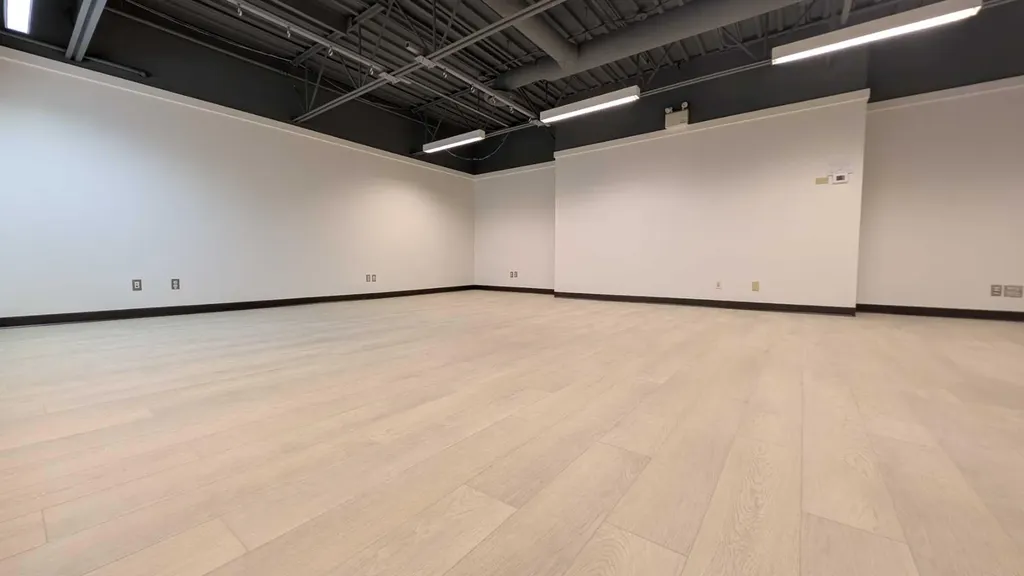 327 41 Avenue NE Calgary AB T2E 2N4