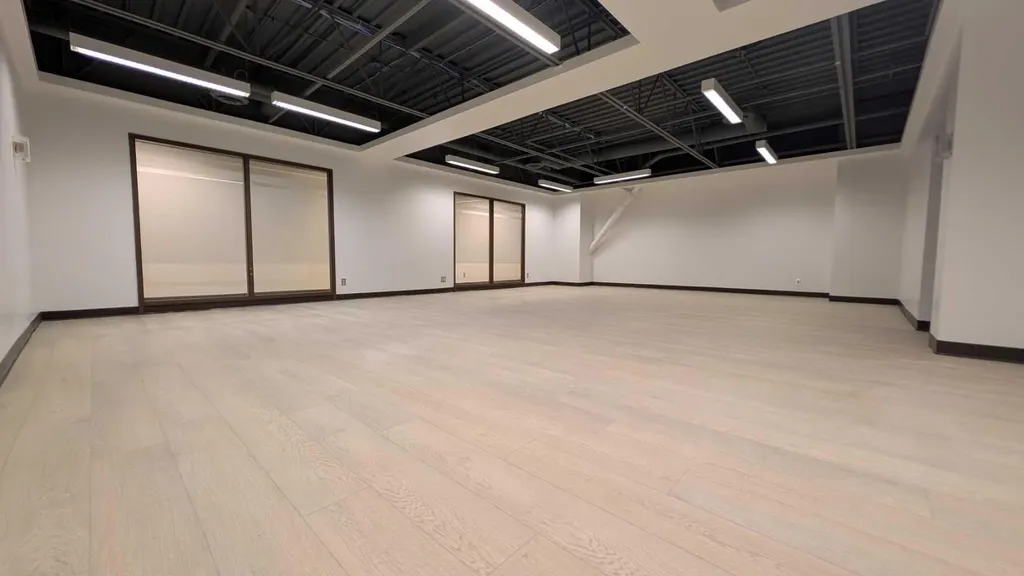 327 41 Avenue NE Calgary AB T2E 2N4