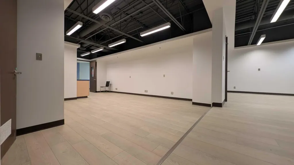327 41 Avenue NE Calgary AB T2E 2N4
