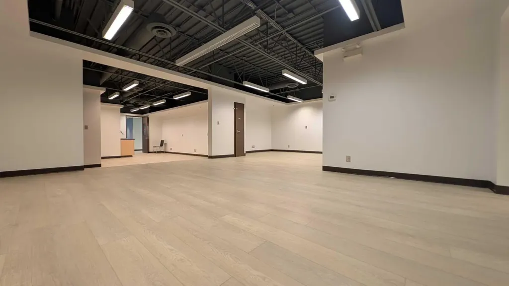327 41 Avenue NE Calgary AB T2E 2N4
