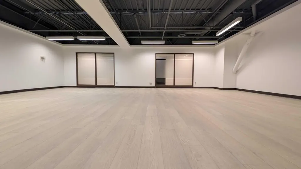 327 41 Avenue NE Calgary AB T2E 2N4