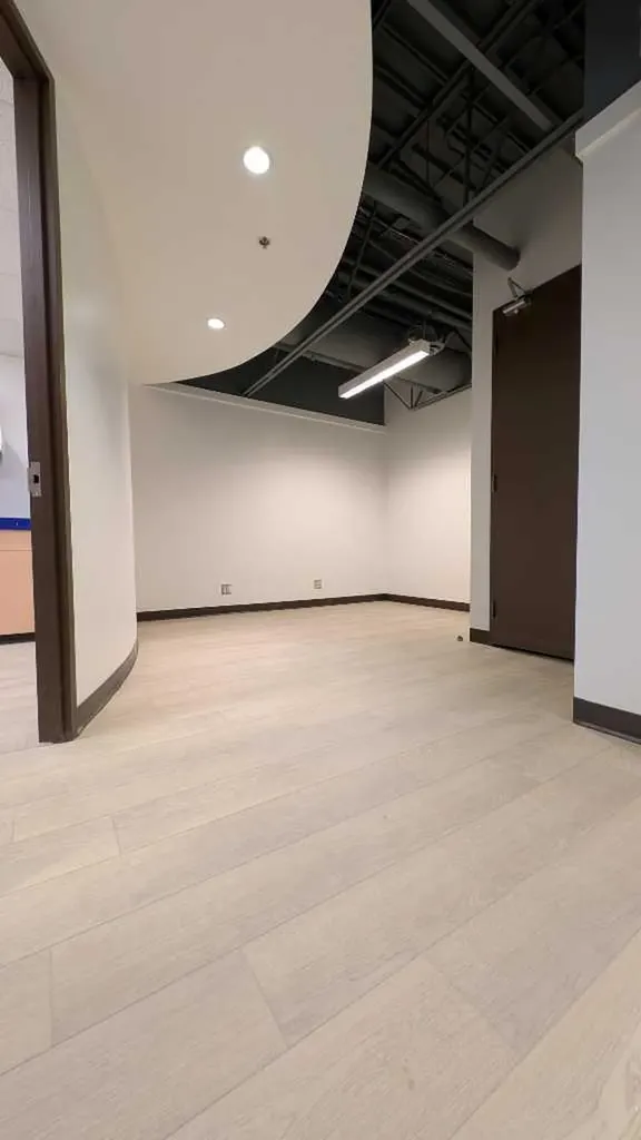 327 41 Avenue NE Calgary AB T2E 2N4