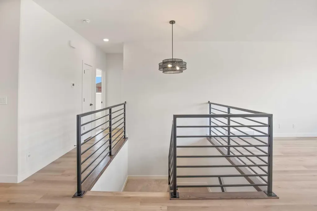 32 Sunrise Crescent N Three Hills AB T0M 2A0