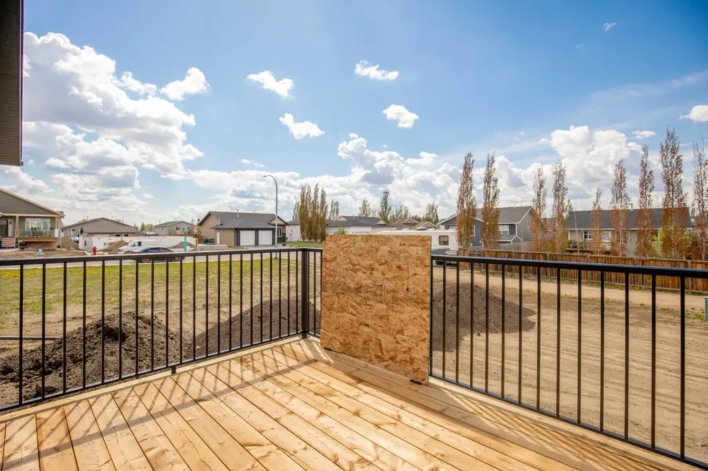 32 Sunrise Crescent N Three Hills AB T0M 2A0