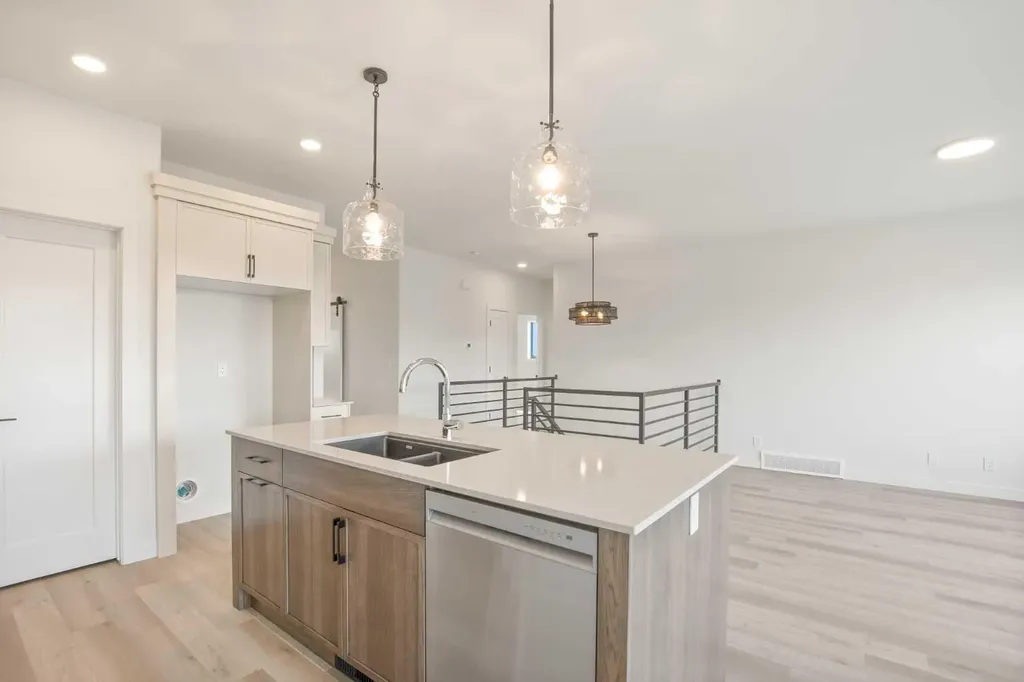32 Sunrise Crescent N Three Hills AB T0M 2A0