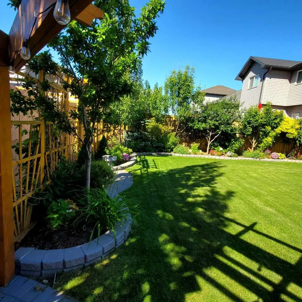 753 Twinriver Loop W Lethbridge AB T1J 5E1