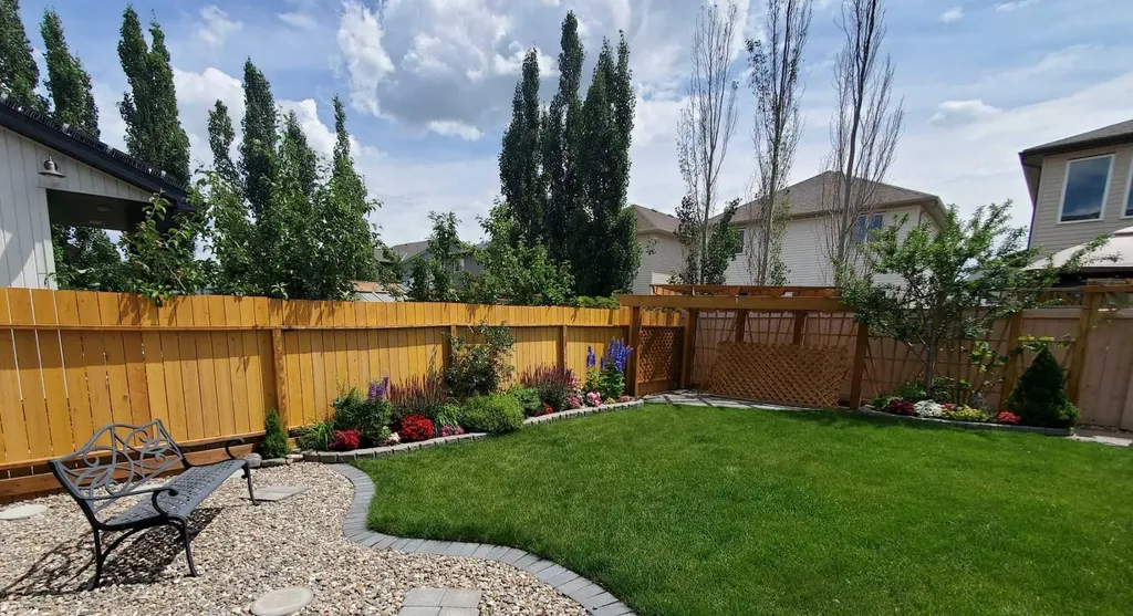 753 Twinriver Loop W Lethbridge AB T1J 5E1
