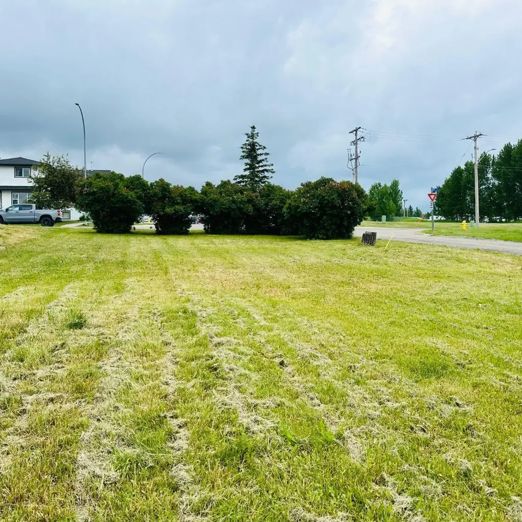 4603 44 Avenue Rocky Mountain House AB T4T 1C7