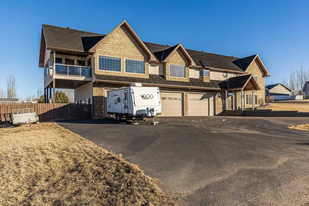 770 Eagle Ridge Drive Dunmore AB T1B0J6