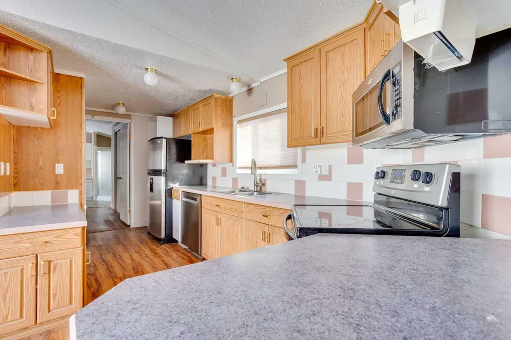172 Clausen Crescent Fort Mcmurray AB T9K 2H7