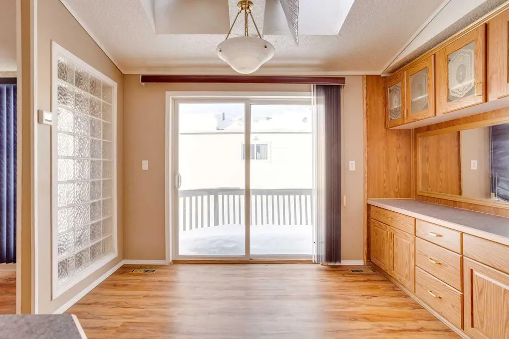 172 Clausen Crescent Fort Mcmurray AB T9K 2H7
