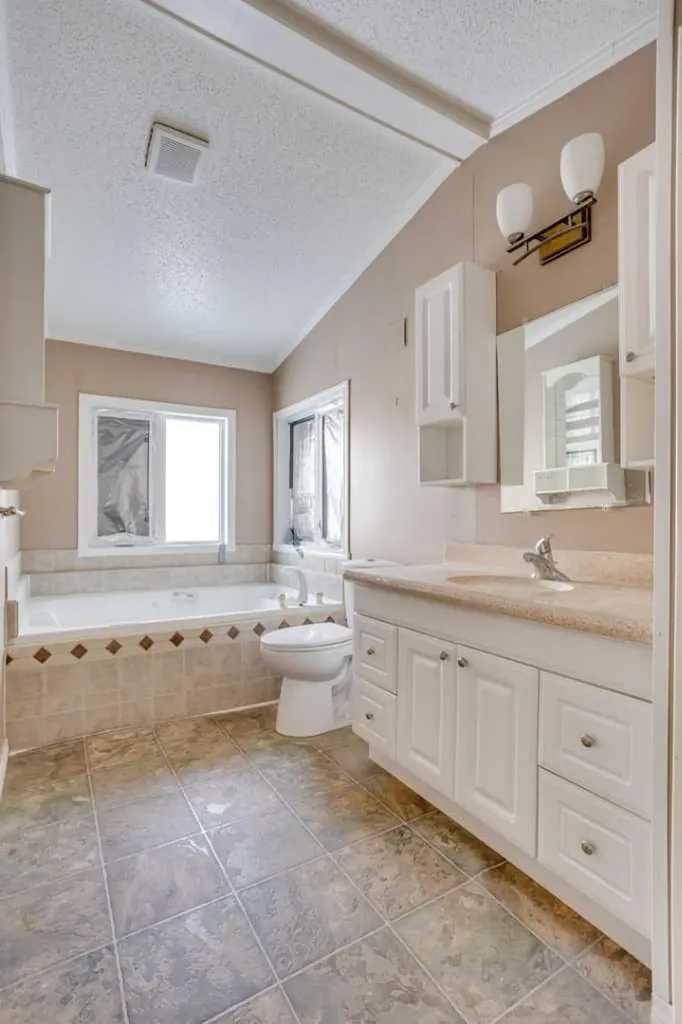172 Clausen Crescent Fort Mcmurray AB T9K 2H7